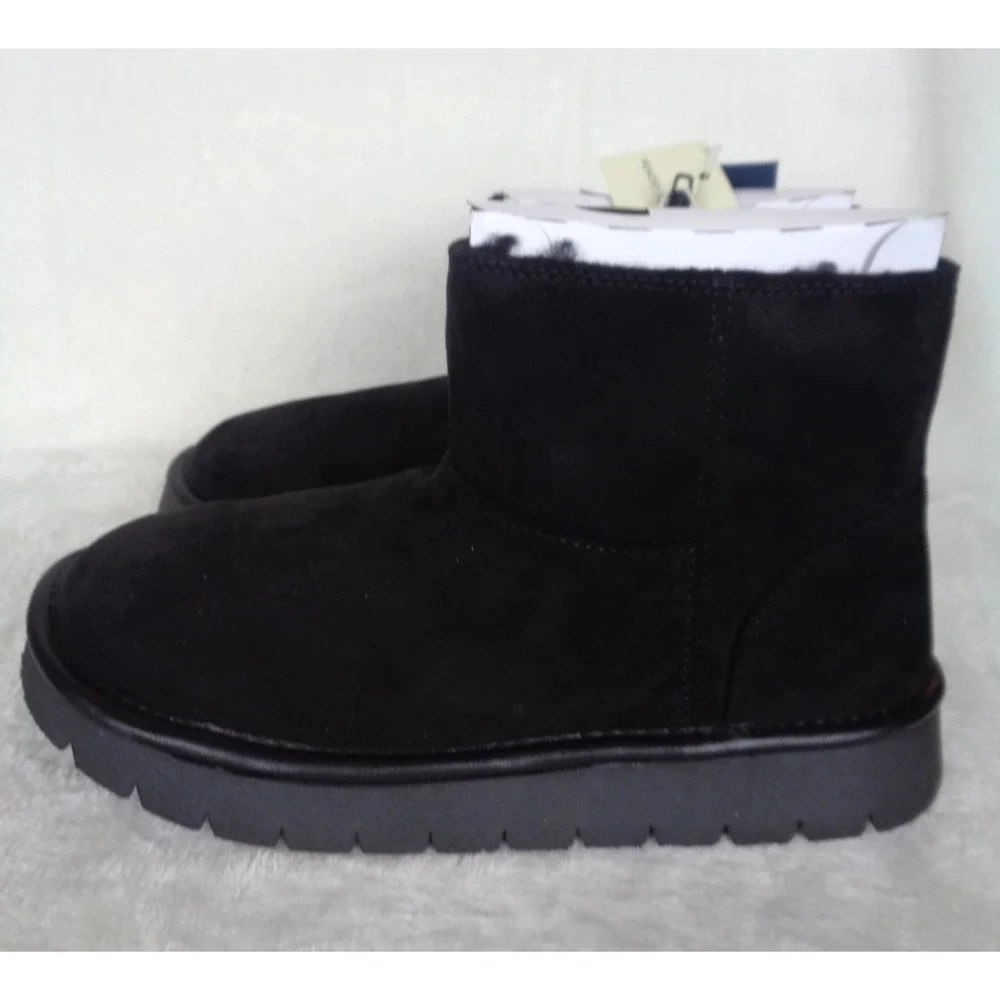 Universal Thread May‎ Suede Boots Size 6 Black Shearling Lining Memory Foam